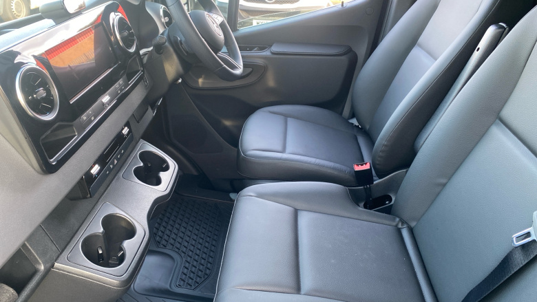 Mercedes-Benz Sprinter 315Cdi L3 Diesel Rwd 3.5t H2 Pro Van 9G-Tronic